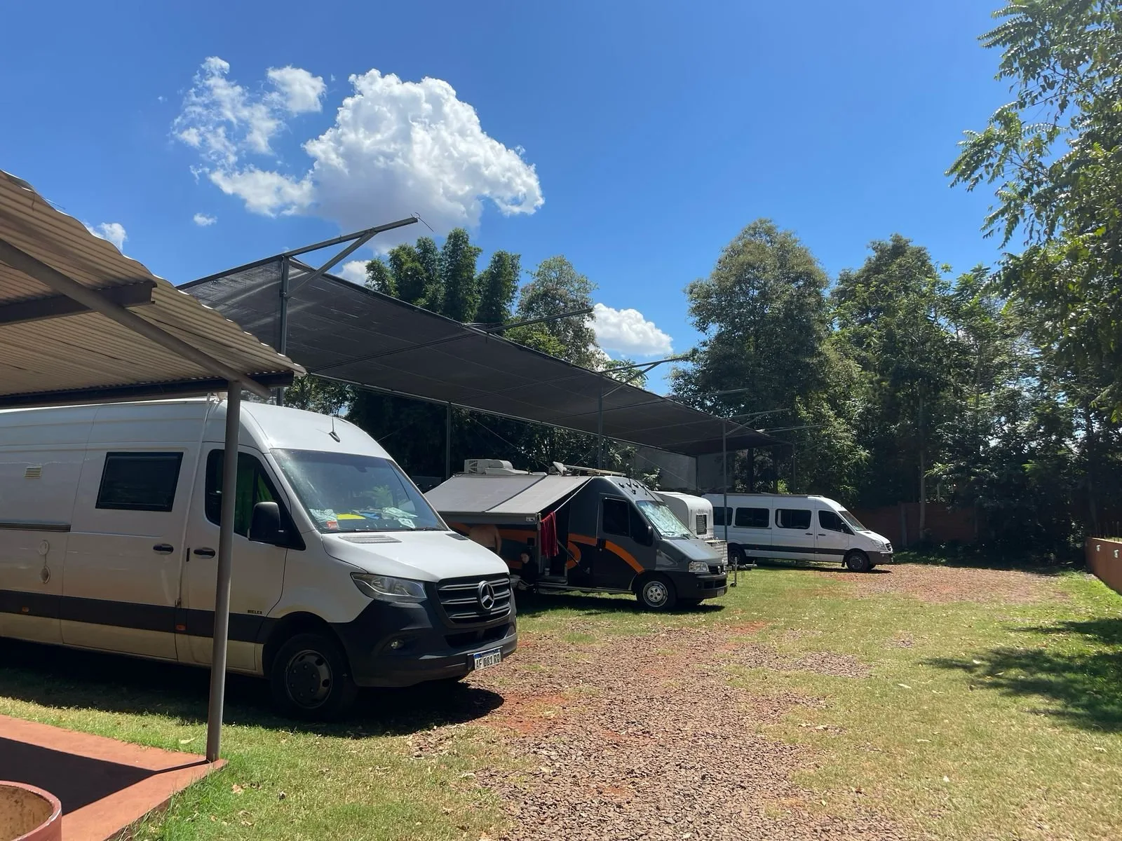 Motorhome and RV pitches with water and electricity hook-ups at Camping Tierra Roja, Puerto Iguazú